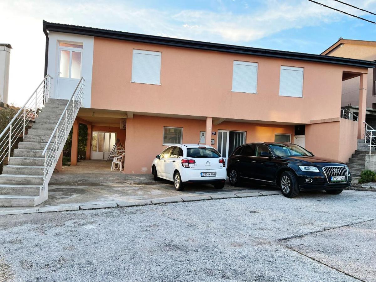 Apartmani Zuti Neum Kültér fotó