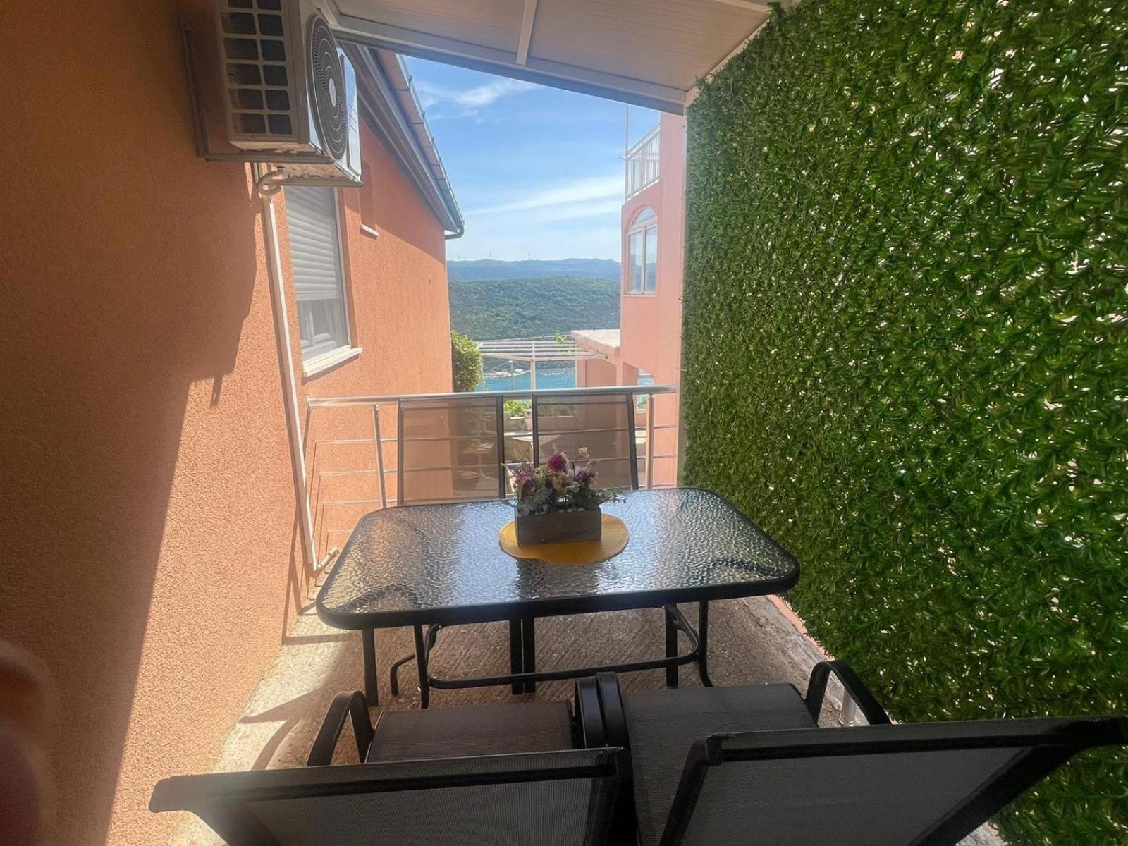 Apartmani Zuti Neum Szoba fotó