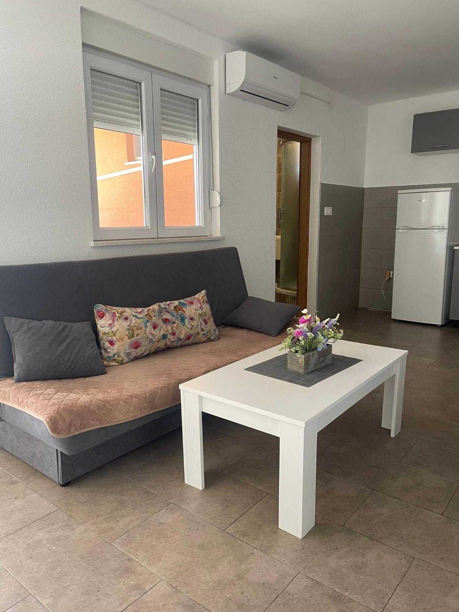 Apartmani Zuti Neum Szoba fotó